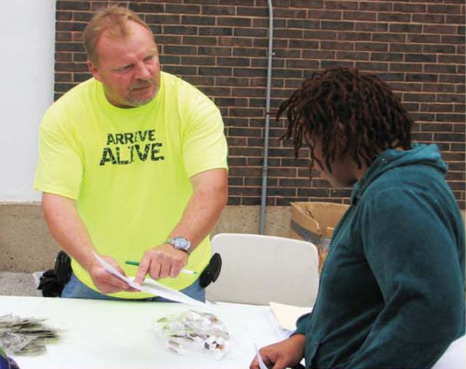 File:Main Page 3 Oct 6, 2011.jpg