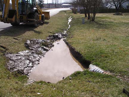 File:773 Clean and Reshape Earth Ditches4.jpg