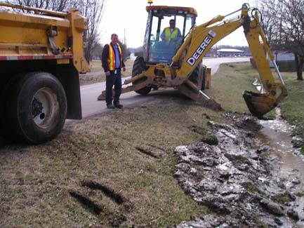 File:773 Clean and Reshape Earth Ditches3.jpg