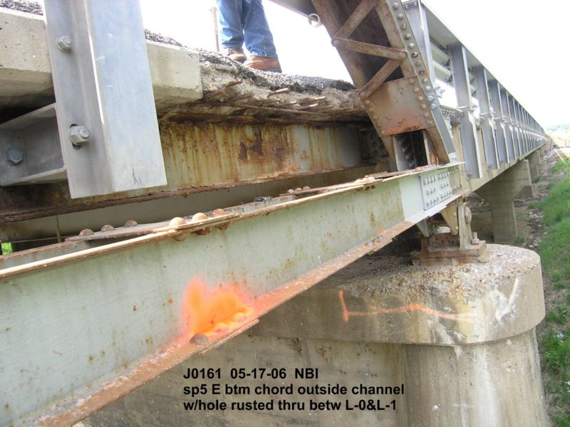 File:770 Photo Bridge Maintenance.jpg