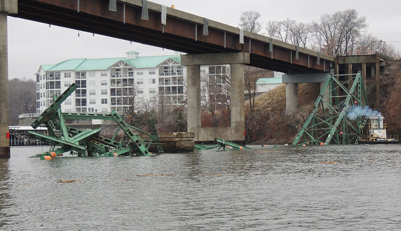 File:Main Page Dec 26, 2013.jpg