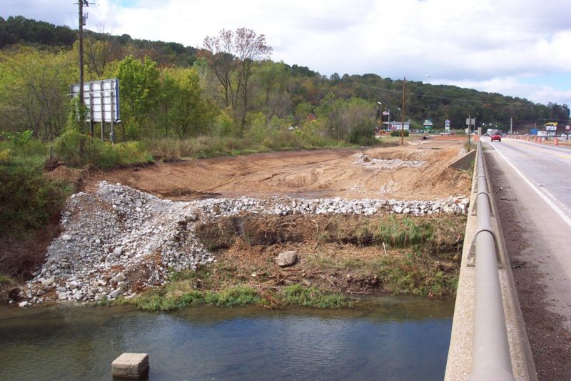 File:806.1.1.2 PHOTO 16 TYPE C BERM.jpg