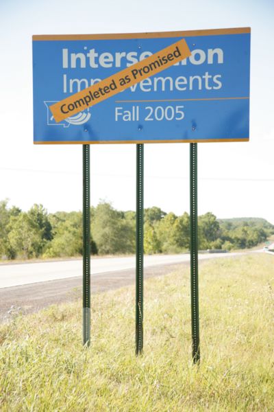 File:616.3.6 Point of Presence Sign.jpg