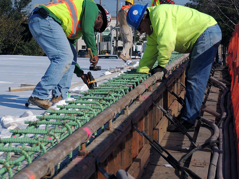 File:Main Page Oct 21, 2013.jpg