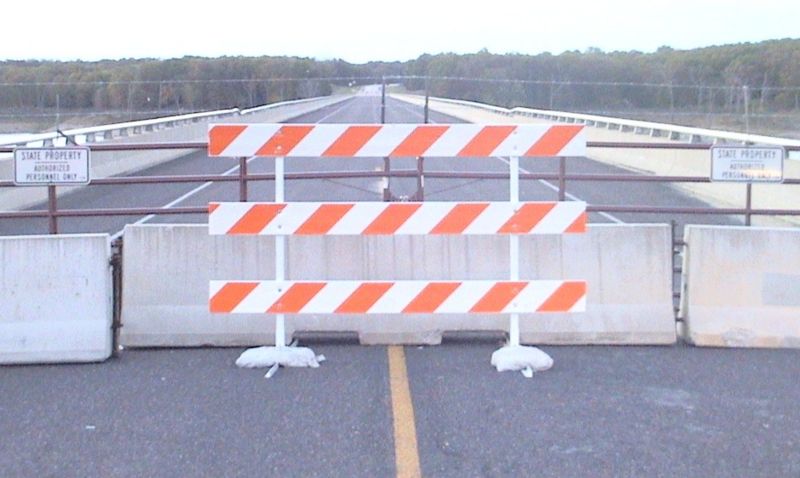 File:616.5 Barricades.jpg