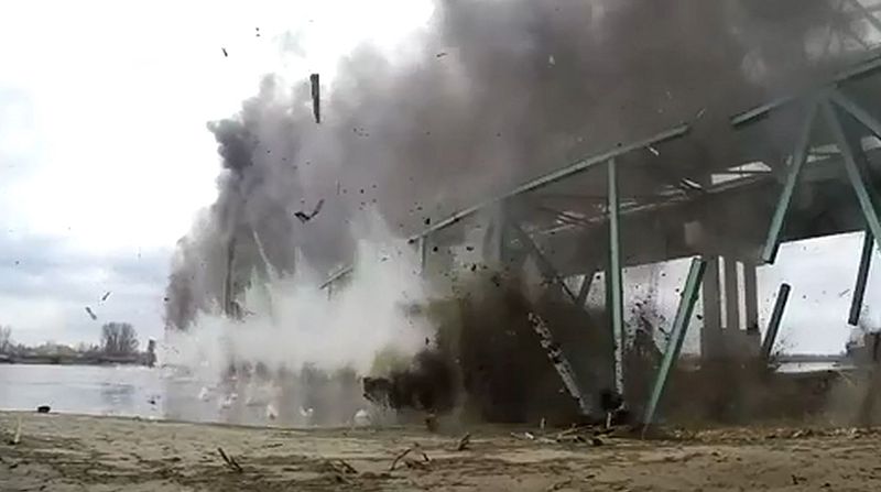 File:Main Page Mar 8, 2016.jpg