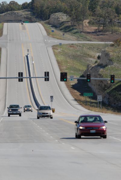 File:232 Photo2 Expressway.jpg